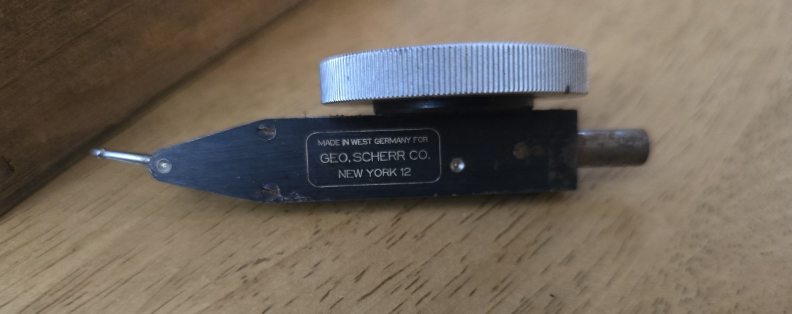 Mahr puppitast gauge .0001 GEO. Scherr CO. 260077 — photo 4